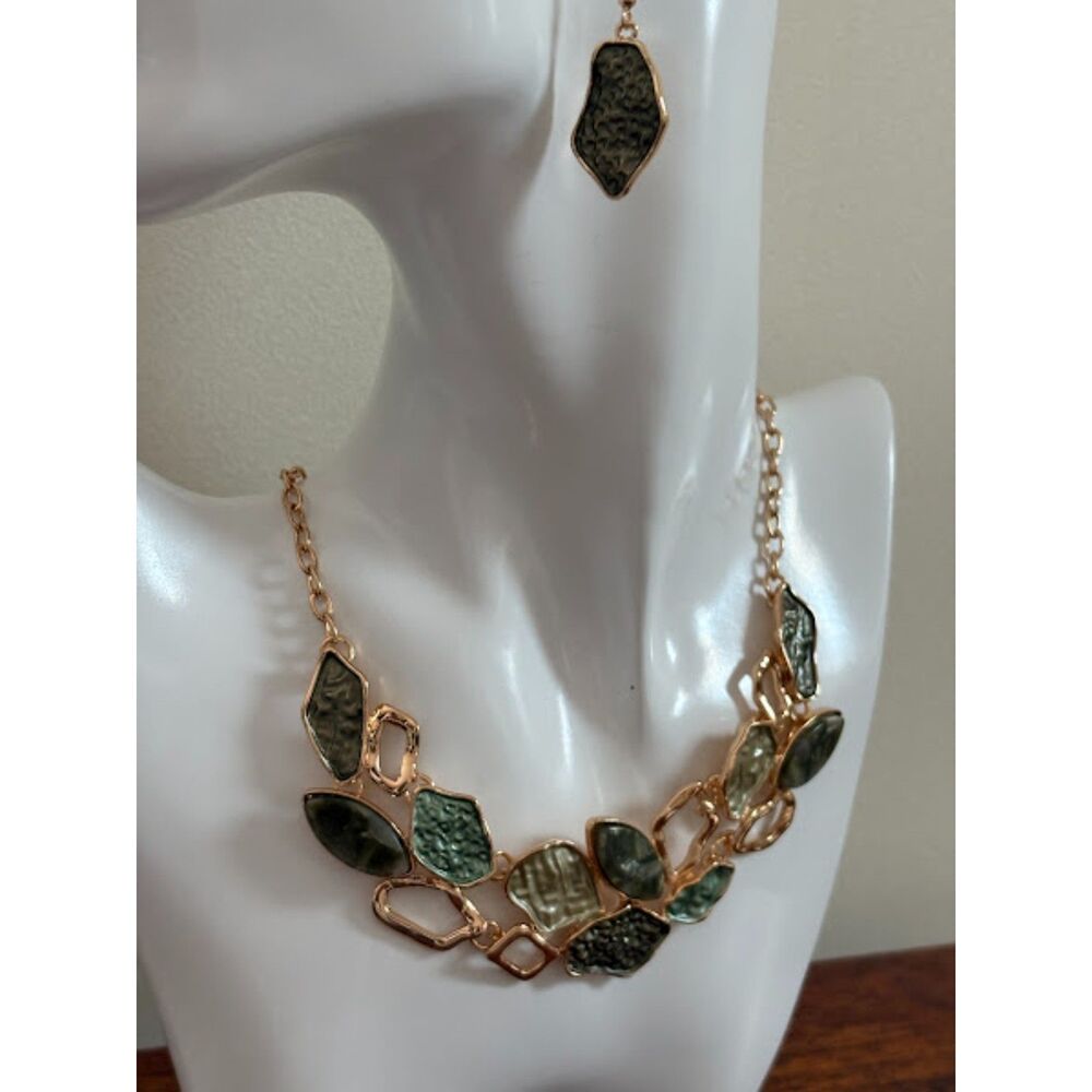 Statement Necklace With Matching Earrings NWT